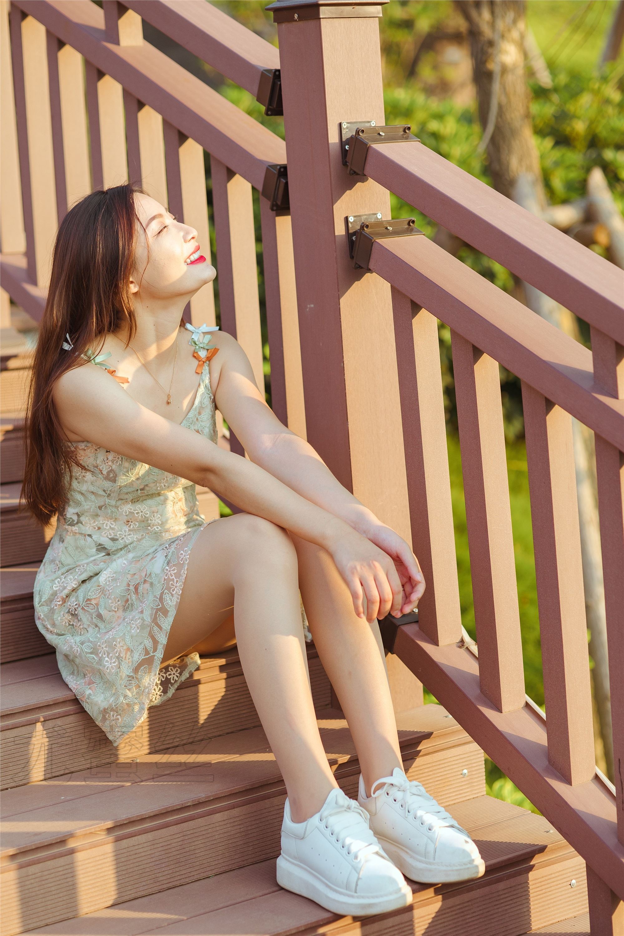 尤蜜丝 穿搭写真 NO.064